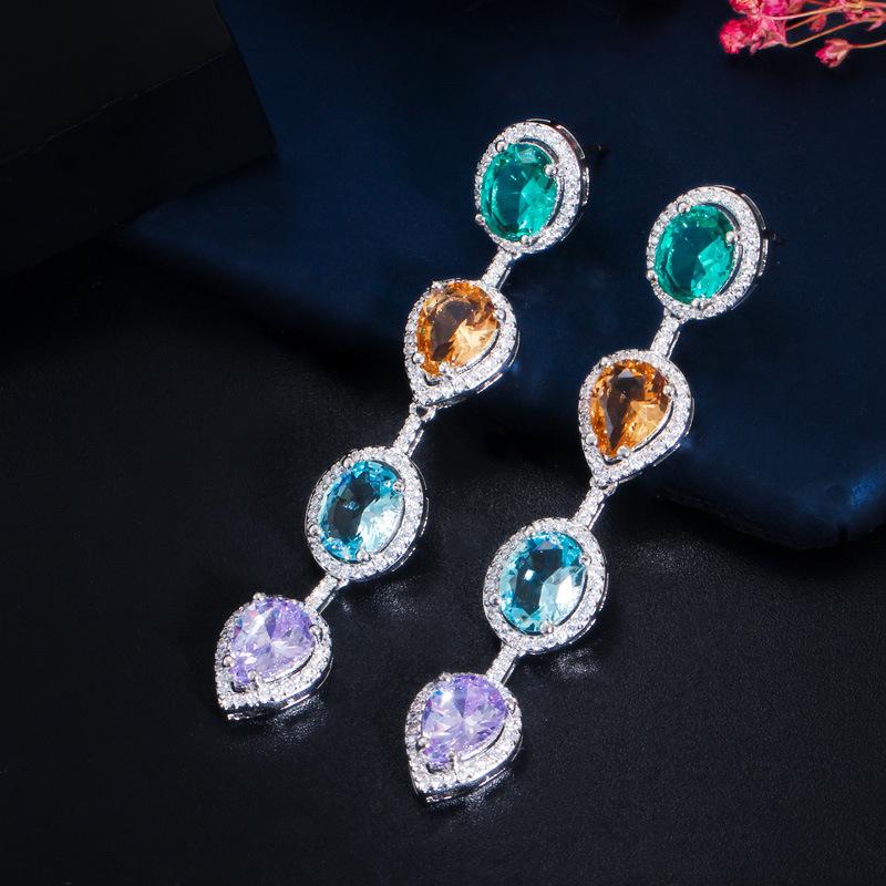 

Dangle & Chandelier Shining Crystal Drop Earrings For Female Cubic Zirconia Long Pendant Earings 2021 Luxury Wedding Bridal Earring Jewelry, Silver