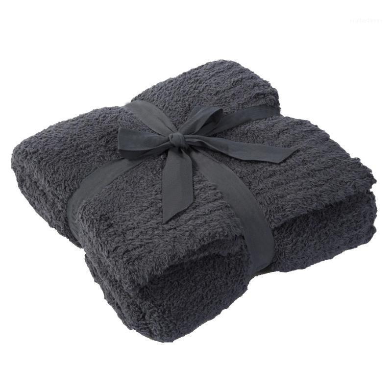 

Blankets Top Quality Fleece Blankets, High-grade And Sofa Super Soft Comfortable Lightweight Blanket