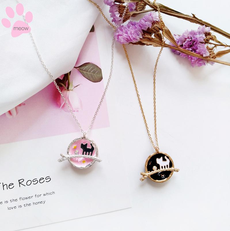 

Obawa Cat Necklace With Lady Cute Pink Black Fashion Party Women Girl Gift Accessories Chains, Silver