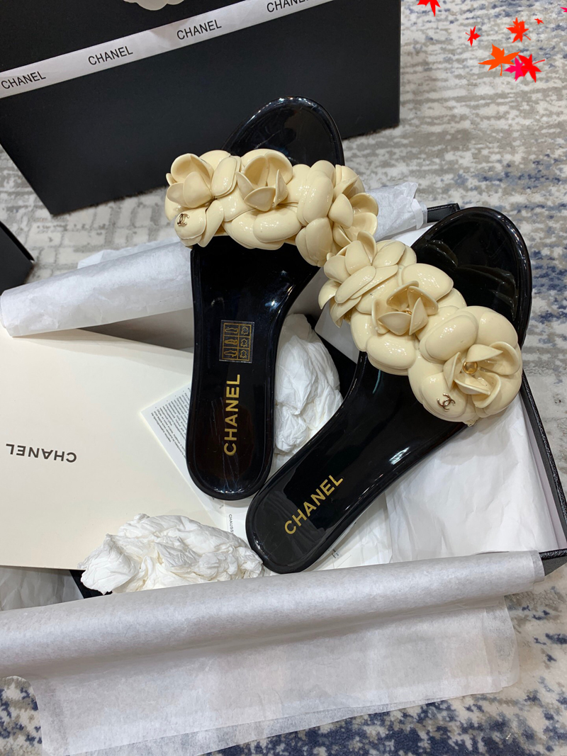 

2021 Slipper Designer Slide Summer sandals Fashion Women Beach Indoor Flat Flip Flops Leather luxurys Shoes womens Slippers high heels with, Black
