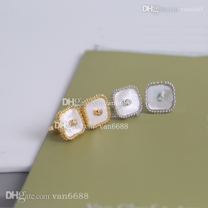 

Luxury Designer Stud Earrings Clover Love Women Classic Van Charm earring Jewelry Couple Gift pendant Cleef Screw Party Wedding a1