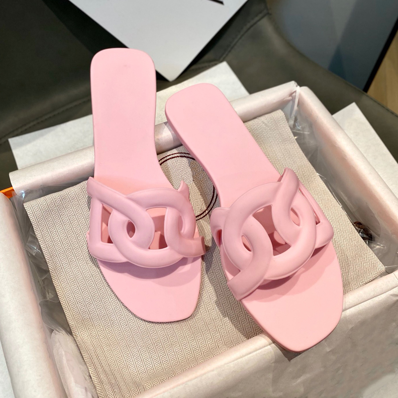 Luxe PVC Haute Qualité Pantoufles Diapositives Femmes Été En Plein Air 2022 Chaussures De Designer À Fond Plat Ins Mode Sandales Tout-Match Avec