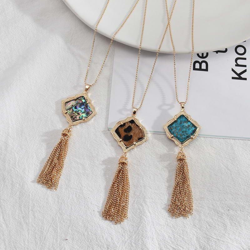 

Pendant Necklaces Abalone Tassel Necklace For Women 2021 Beads Chain PU Leather Snakeskin Kite Jewelry Wholesale