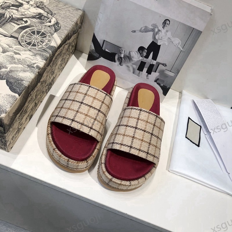 

slipper Children' shoes style Women slide sandal Classic fashion Designer Ladies Red strawberry colored flip flops top brands, Black;grey