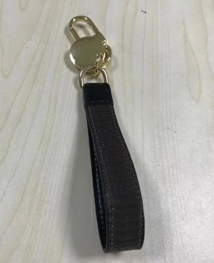 

2021 new keychain Long Key Chain Car Ring Women Holding Bag Pendant Charm Accessories Leather Metal keychains with Boxes