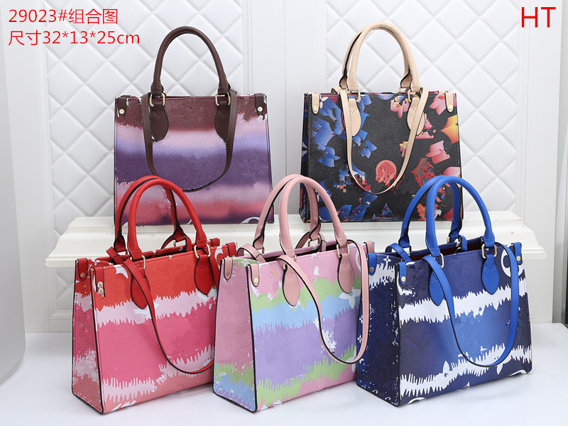 

HH high quality European and American fashion bags printed cloud handbags luxurys designers Shoulder bag Multi-Color Messenger Handbag women's Totes wallets, Not buy