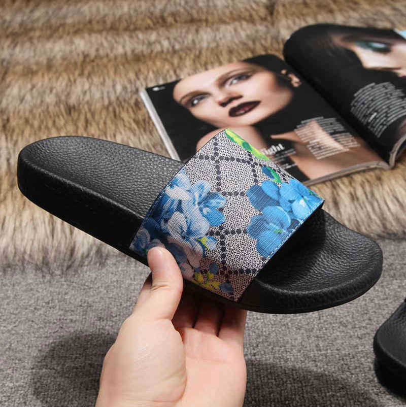 

womens mens Slides Summer Beach Indoor Flat letter Sandals Slippers House Flip Flops Spike sandal with Box, Green