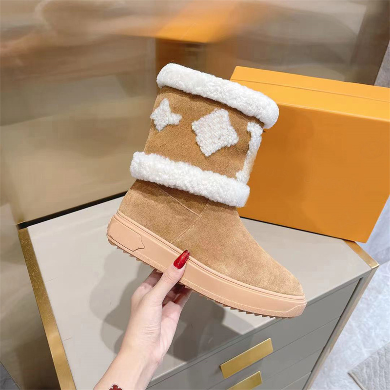 

Women Designers Winter Snow Boots Suede Real Fur Slides Leather Waterproof Warm Knee High Boots Brand Fashion Luxury Designer Shoes with box, Shopping bag;no shoes