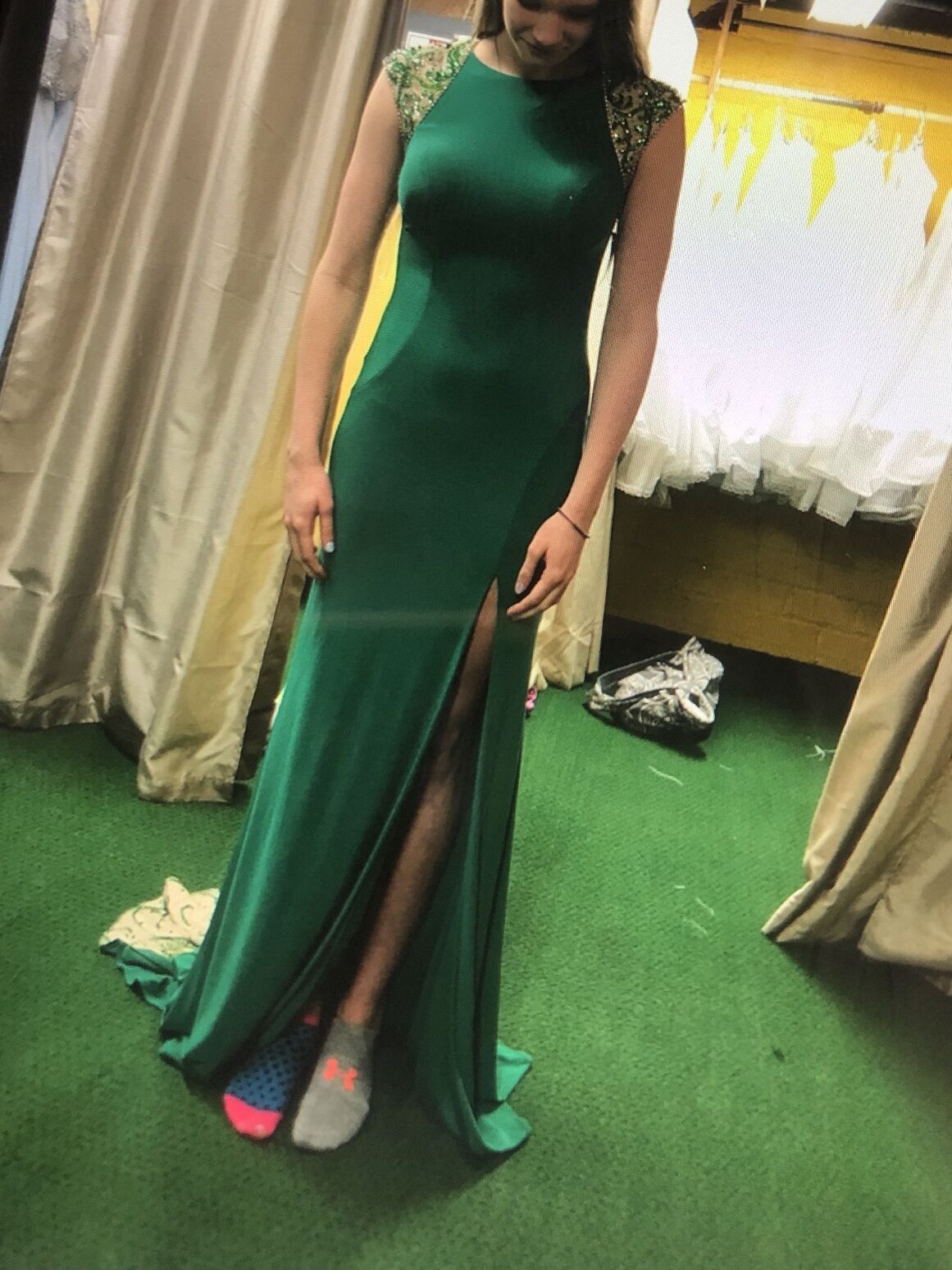 

High Quality Green Prom Dress Cap Sleeves Leg Split Formal Event Wear Party Gown Custom Made Plus Size Available, Silver