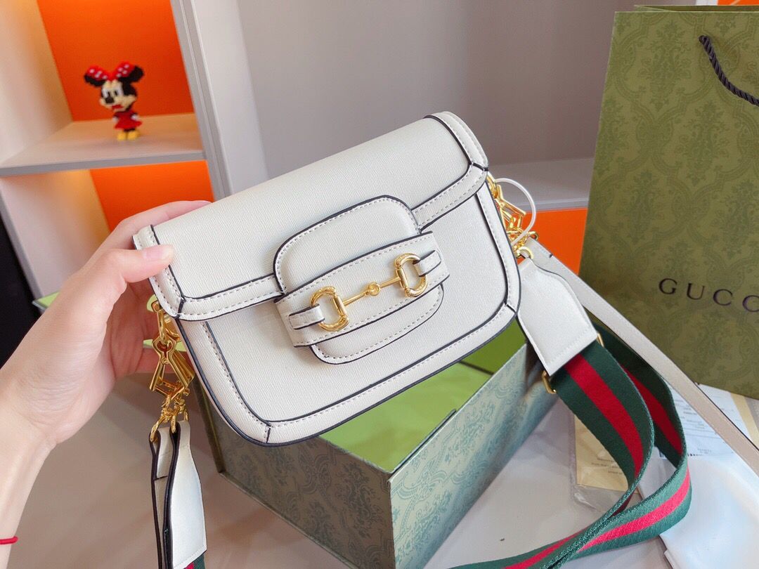 

2021 Women Luxurys Designers bags womens crossbody bag Genuine handbags purses lady tote Coin Purse three item 22CM