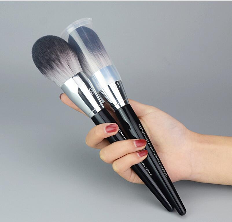 

PRO #91 Soft Hair Powder Blender Body Foundation Brush With Cap