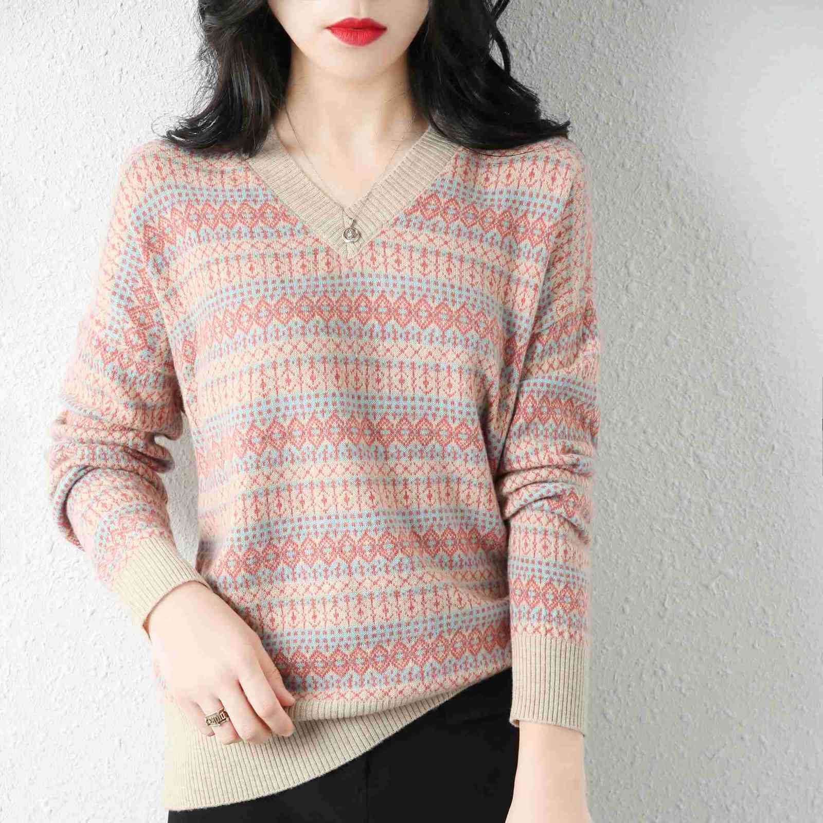 

Women wear Vintage V-neck striped cashmere sweater, women's autumn and winter loose color matching sweater, women's long sleeved Y1110, Blue
