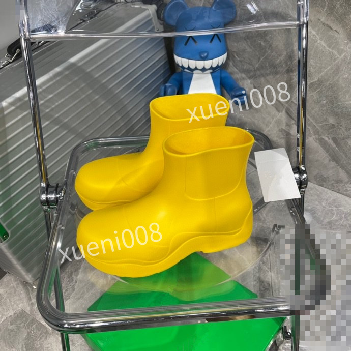 

2021 High quality Womens men Designers Boots 35-41 Leather Martin Ankle Chaelsea Boot Fashion Wave Colored Rubber Outsole Elastic Webbing Luxury platform yx211016, 01