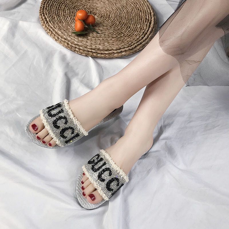 

2021 Fashion Paris Outer Wear Rhinestone All-match Lazy Women's Slippers, Black