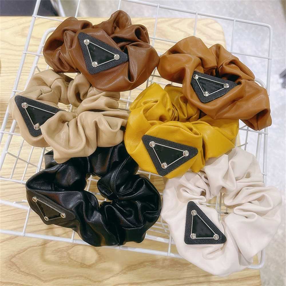 

Elastic PU Leather Hair Bands Designers Scrunchies Ponytail Holder Hairband Headband Wraps Rubber Hair Ties Ropes For Women Girls Holiday Sports Headwear GQ6KX85, Khaki