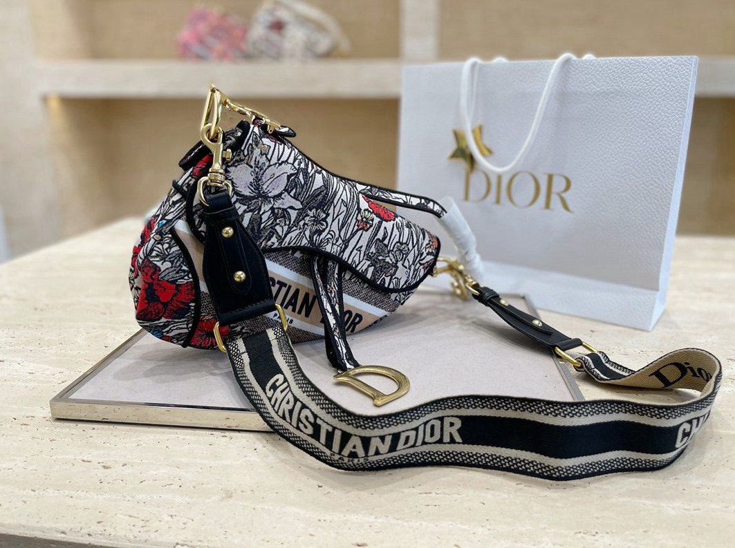 

2021 womens shoulder bags luxury designers leather tote handbags women clutch bag backpack purse -d0803, Red;black