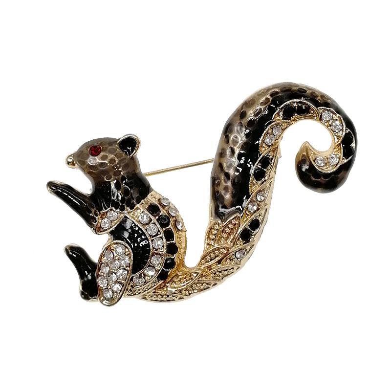 

Pins, Brooches 20pcs/pcs Fashion Jewelry Rhinestone Enamel Animal Squirrel Pin Woman Gift Brooch Two Colors