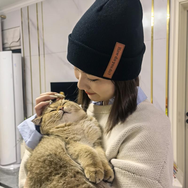 

Berets Men's And Women's Hats, Autumn Winter Woolen Small Knitted Couples Retro Wild Hats, White