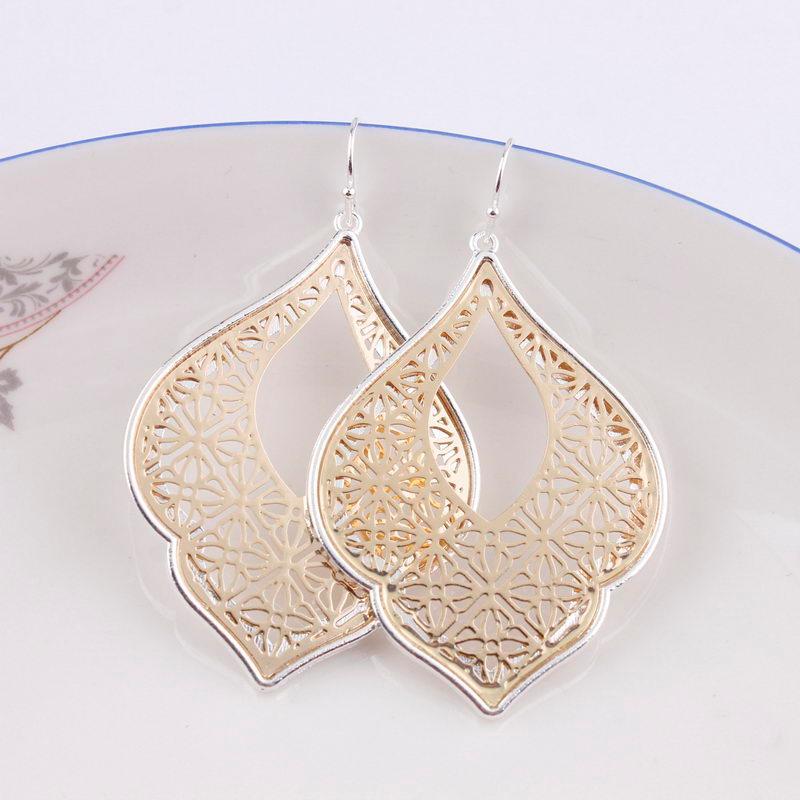 

Dangle & Chandelier Drop 2021 Graceful Arabesque Teardrop Earrings For Women Gold Filigree Heart Wholesale