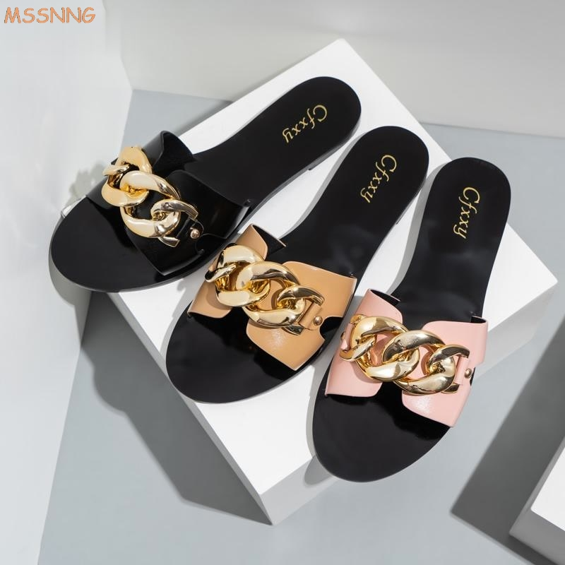 

New Ladies Slippers 2021 Summer Slides Fashion Black Metal Chain Decorated Flat Round Toe Women Slides Female Beach Shoes