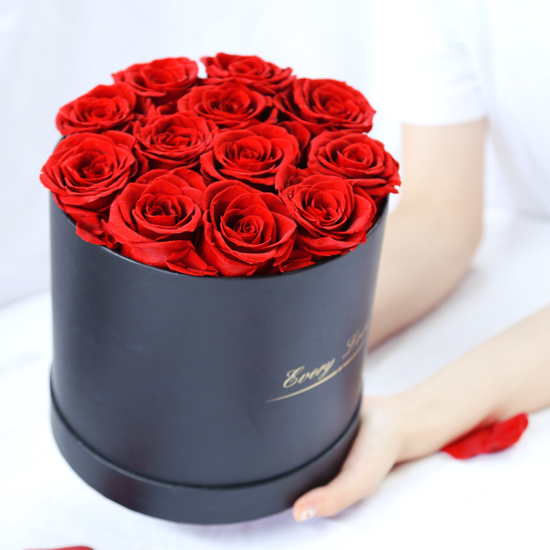 

Eternal flowers holding bucket Valentine's Day gift box Rose decorative flowers girlfriend wife romantic festival gift 485 S2, White box