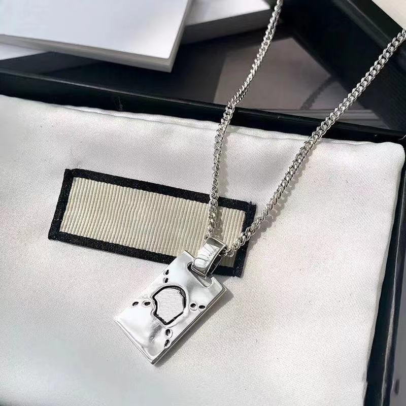 

Long Section Desingers Necklace Fashion Charm Retro Style Top Quality Silver color Leisure Pendants for Unisex Jewelry Supply good nice pretty