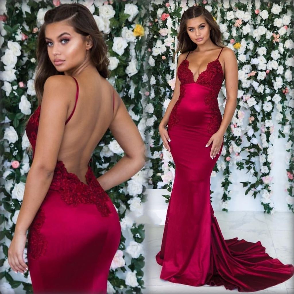 

Sexy Spaghetti Straps Mermaid Bridesmaid Dresses Long 2021 Burgundy Lace Backless Maid Of Honor Gown Sweep Train Wedding Guest Party Dress Women Vestidos AL6385