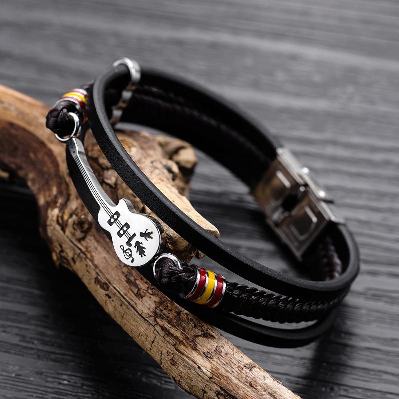 

Charm Bracelets Korean Version Retro For Men Pu Leather Black 18G 22Cm Fashion Trend Stainless Steel Mini Guitar Jewelry, Golden;silver