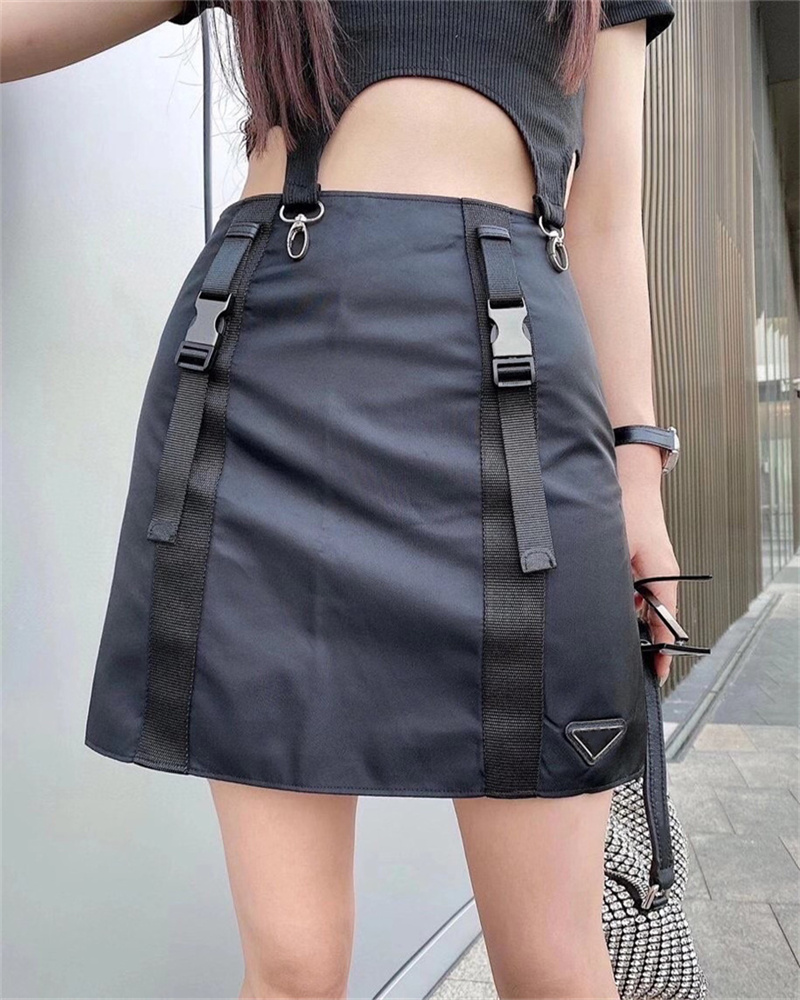 

Women Skirts Cotton Blends Short Triangle Black A-lineskirt Slim High Waist side Zipper Solid with Mini Overskirt, The extra freight