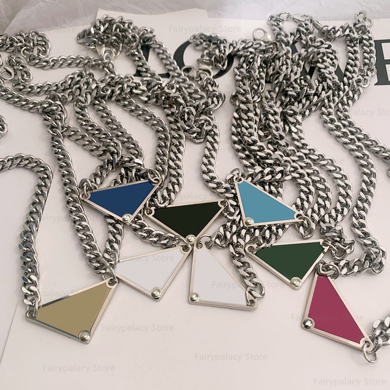 

Fashion Highly Quality designer Vintage Classic letter Pendant Necklace for men& Women Valentine's Day Engagement Jewelry Street hip hop Necklaces Party Gift