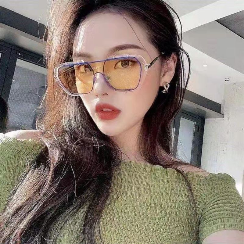 

2022 net red men's and women's large frame square street shooting Sun