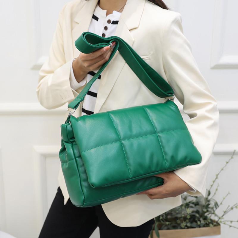 

Evening Bags Luxury Designer Handbag Fashion Leather Winter Down Feather Big Crossbody Simpale Shoulder Messenger Bag Purse