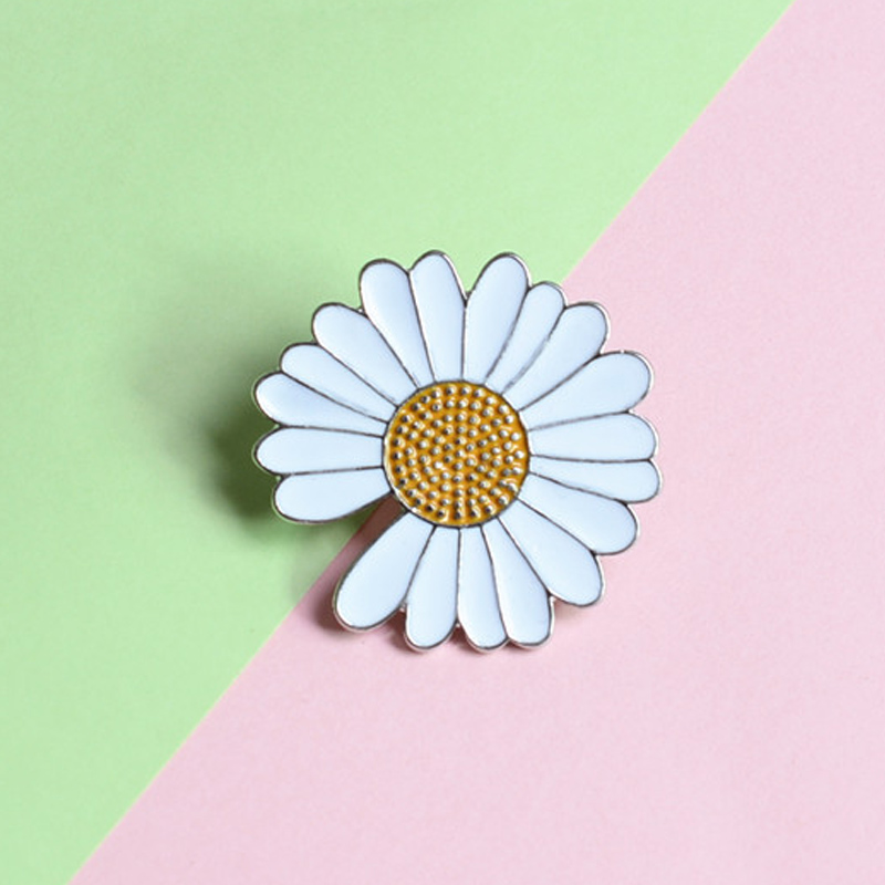

Mix Styles Cute Badge Flower Enamel Daisy Trendy Brooch Flower Pins Women Korea Lovely Butterfly Sunflower Bag Hat Pins for Kids, Gray
