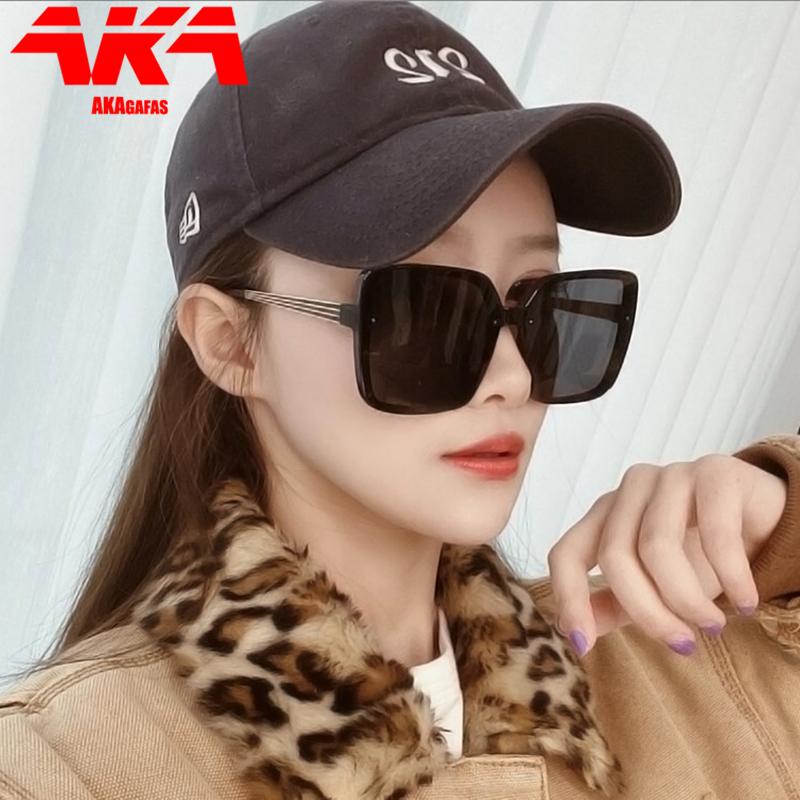 

AKAgafas Oversized Women Sunglasses 2021 Vintage Glasses Brand Retro Square Gafas De Sol Mujer