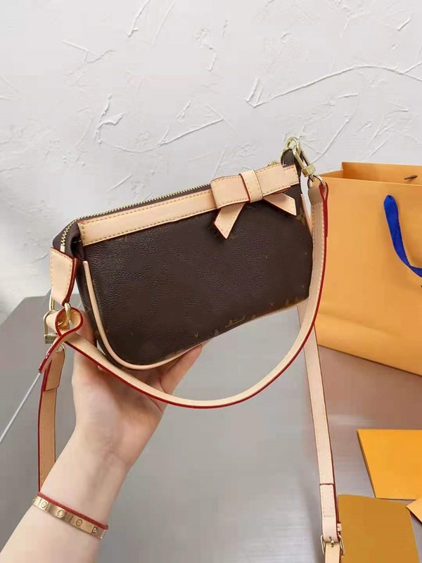 

High-end luxury leather bag leathers clutch 19 series authentic ladies fashion wild large mahjong Western style messenger small square bags