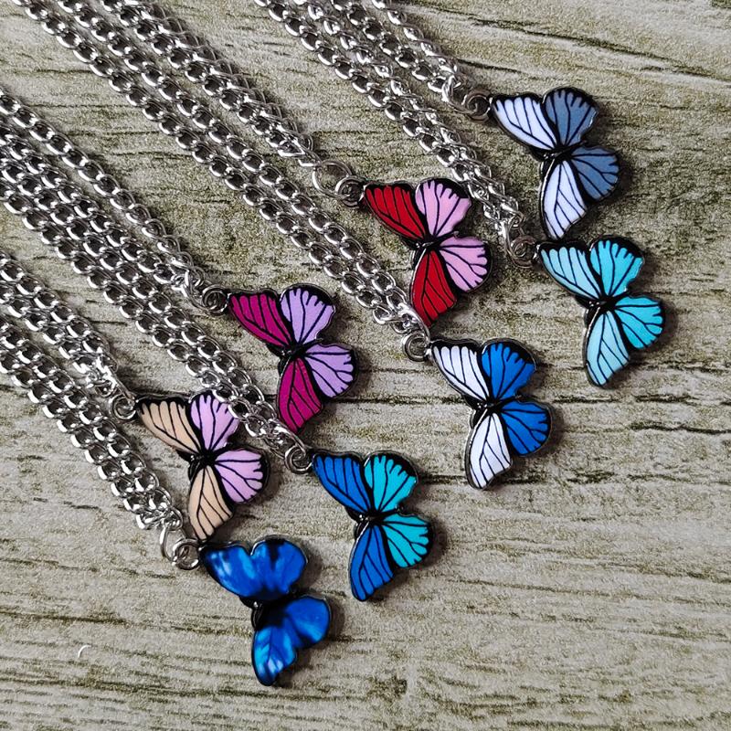 

Pendant Necklaces ZX Cute Butterfly Metal Necklace For Women Trendy Simple Animal Clavicle Chain Jewelry Wholesale Party Gifts