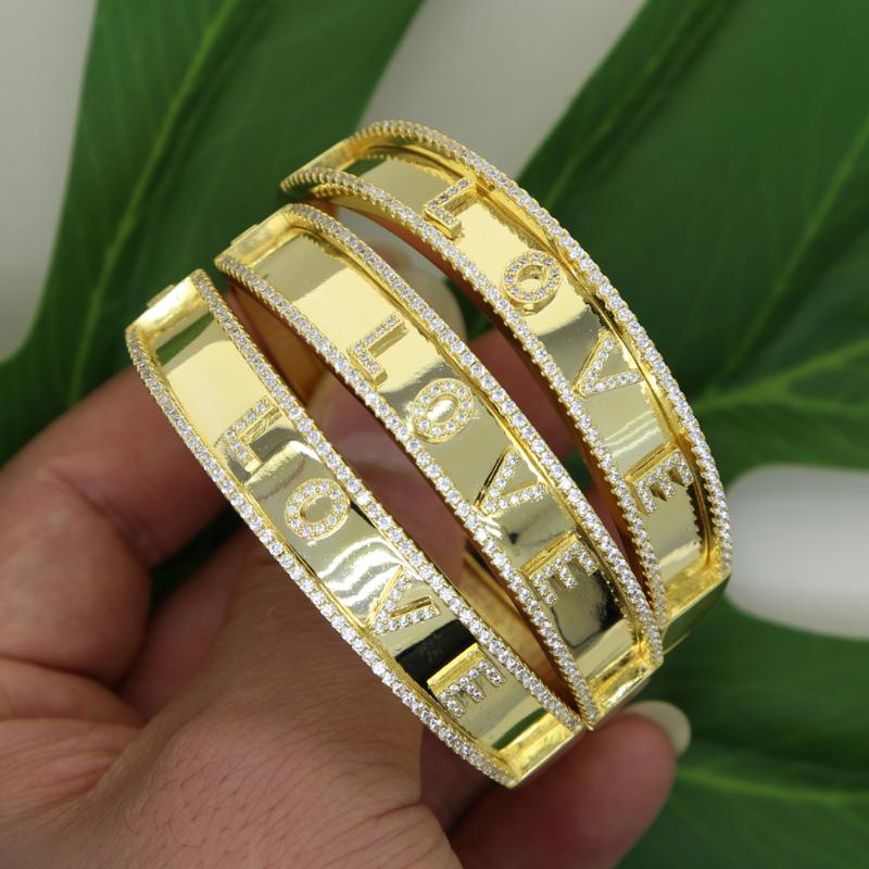 

Bangle Iced Out Bling CZ Love Letter Gold Color Cubic Zirconia Charm Bangles Hip Hop Women Fashion Jewelry Gift