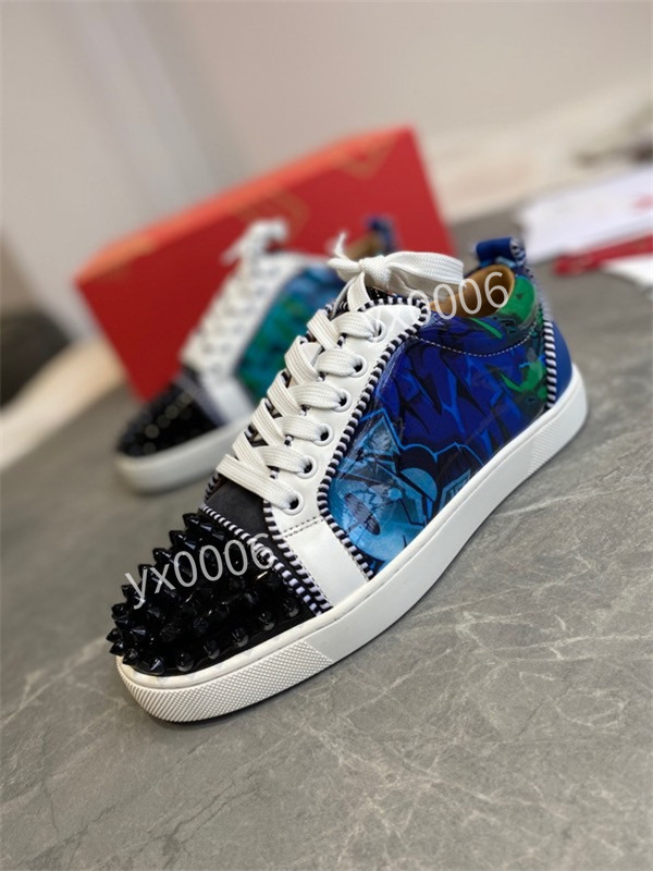 

2022 Fashion Men Shoe Designer Women Leather Lace Up Platform Oversized Sole Sneakers White Black mens womens Luxury velvet suede Casual hj210303, Choose the color