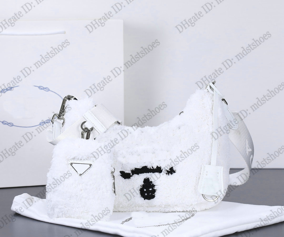 

Shearling Designer Women Shoulder Bag Fur Re-Edition 2005 Re-Nylon Winter Wool Terry 2pcs CrossBody with removable Pouch Triangle stitching