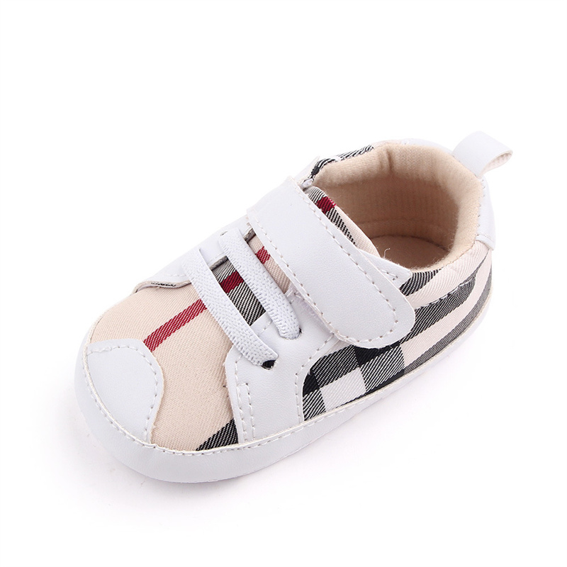 2026 New Children's Spring and Autumn Models 0 1 Year Old Toddler Fashion Lattice Soft Sole Comfortable Baby Shoes