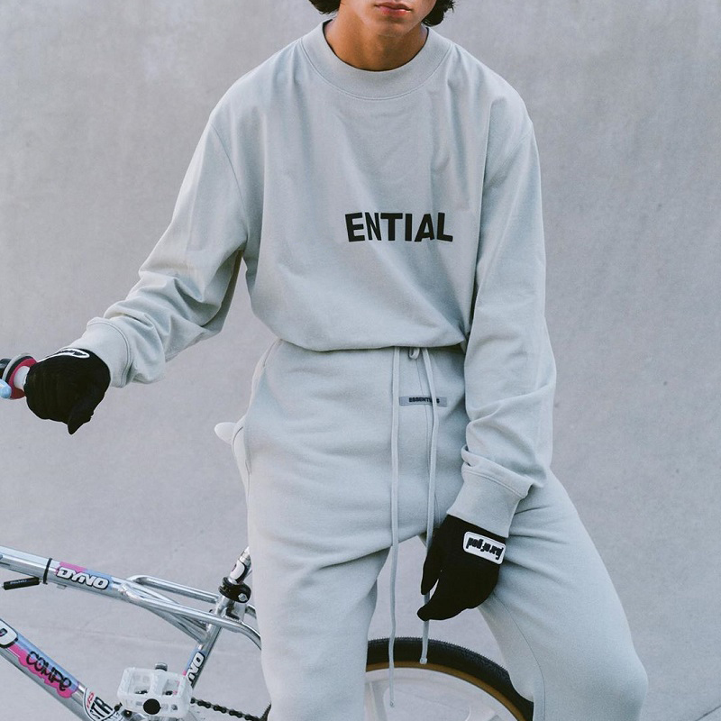 

USA Oversize Skateboard High Street 3D Logo T shirt Men Women Cotton Long Sleeve fashion streetwear Tshirt Matcha Green Multi colors Tee, Apricot tee