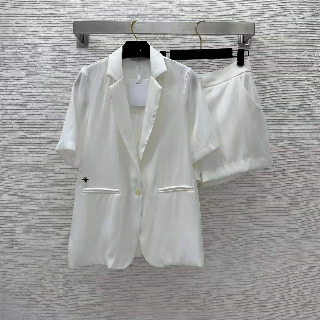 

Women's Two Piece Pants 2022 Spring Summer Lapel Neck Short Sleeve Print Panelled designer Coat And Brand Same Style Shorts 0305-3, White