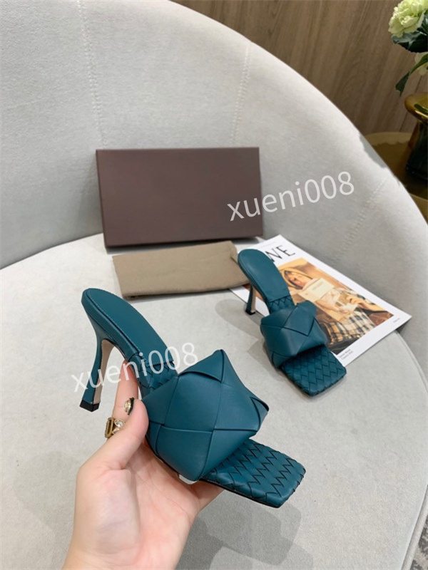 

Designer Casual Shoes Mens 35-42 Women D Homme King Love Fashion Comfort Flat Sneakers Platform Chaussures Black Classic Leather Crown ww210501, Choose the color