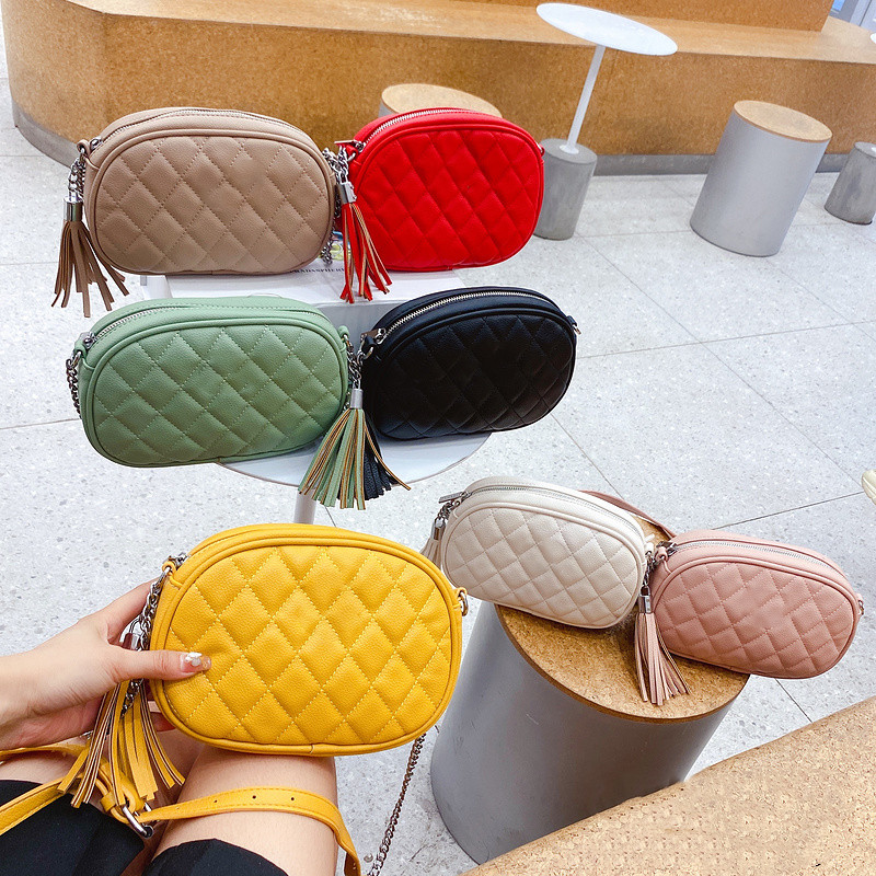 

Desigen girls tassels princess handbags fashion Metal chain one shoulder bags for kids letter PU rhombus women Casual change purse E047, Black