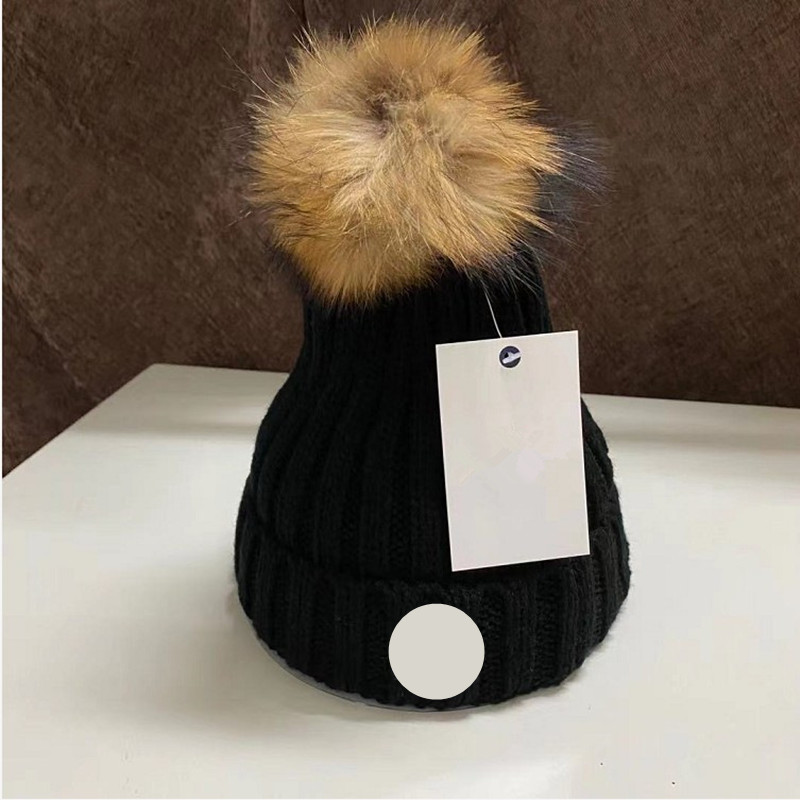

2021 top Fashion Beanie Luxury MON Skull Caps Hip Hop Winter Warm hat Knitted Wool Hats for Women Men gorro Bonnet Beanies Cap, Red