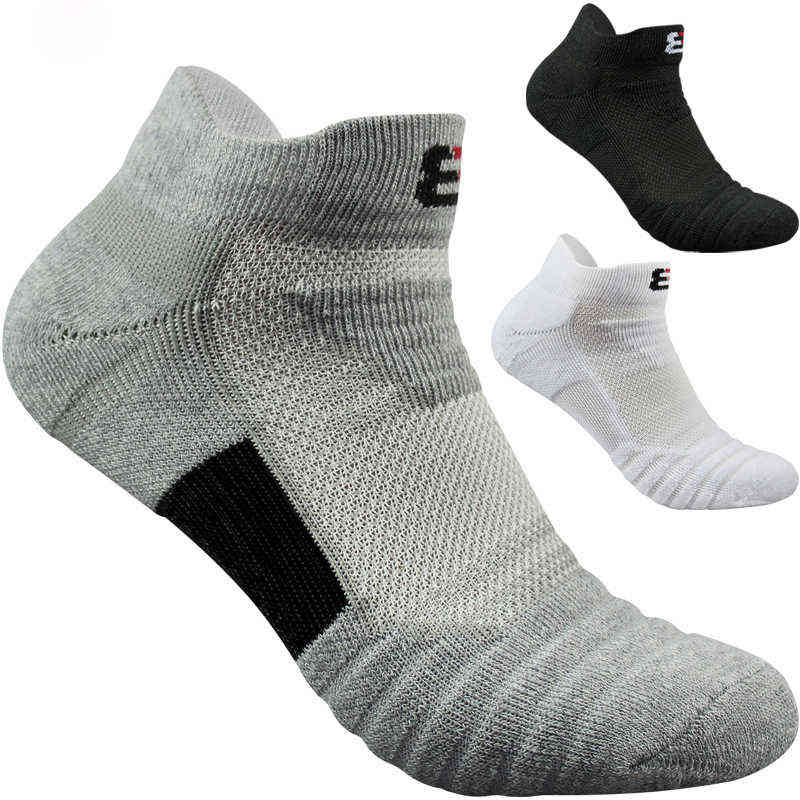 

3 pairs Large Size Sport Ankle Socks Thick Terry Cotton Breathable Black White Low Cut Outdoor Running No Show Travel Socks Womens Mens Y1209, Gray