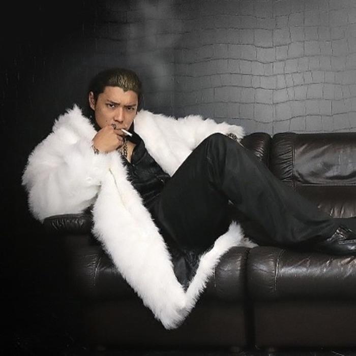 

Men' Fur & Faux Autumn Winter White Black Thick Warm Coat Overcoat N9