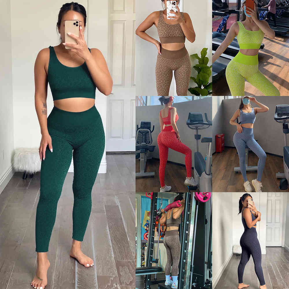

Outdoor Indoor Exercise Fitness SuitShark knitted seamless Yoga suit leopard back bra fitness peach high waist pants, Yellow leopard yj047