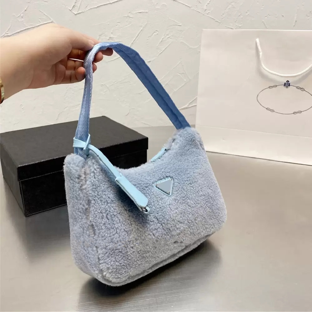 

Designer Women Furry Handbags Shoulder Bags 2000 Winter Hobos Luxury Warm Fur Purses handbags Baguettes Triangle Totes with Tag, Blue