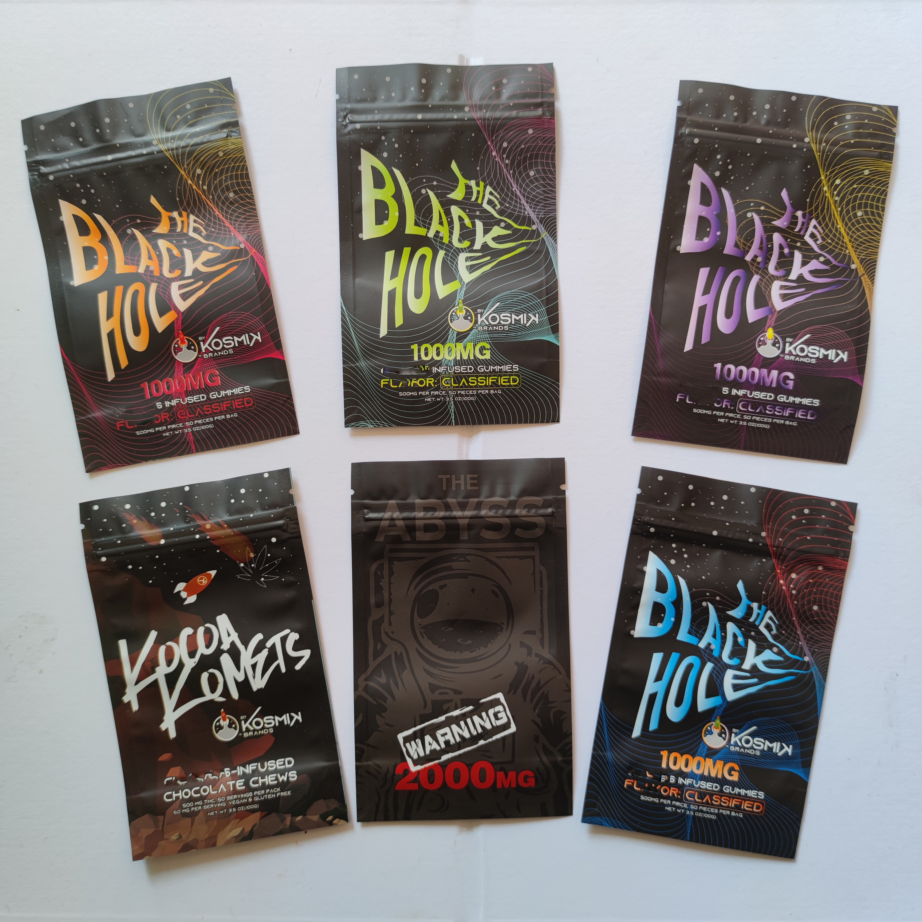 

The black hole kosmik brands sour fruit gummies packing bags 1000mg 500mg servings per pack per 3.5oz resealable mylar Edibles Infused Gummy zipper bag